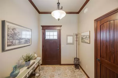 3900 Normandy Rd, Edmond, OK 73013 photo 2