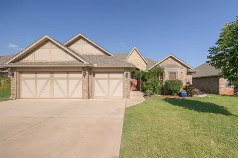 3900 Normandy Rd, Edmond, OK 73013