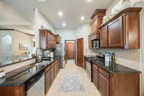 3900 Normandy Rd, Edmond, OK 73013 photo 7