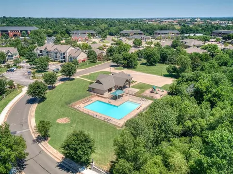 3900 Normandy Rd, Edmond, OK 73013 photo 23