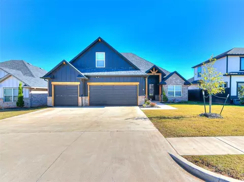 2216 El Cajon St, Edmond, OK 73034
