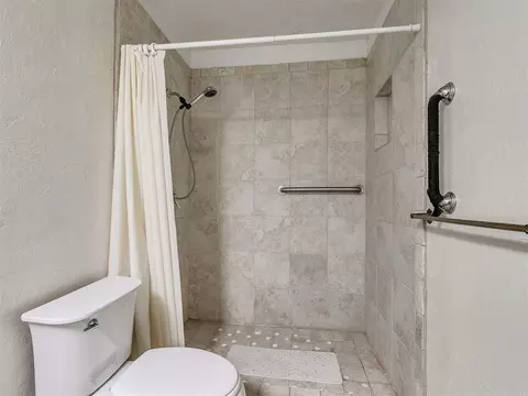 703 E Park St, Tecumseh, OK 74873 photo 14