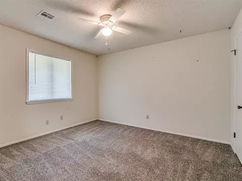 703 E Park St, Tecumseh, OK 74873 photo 17