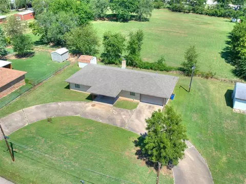 703 E Park St, Tecumseh, OK 74873 photo 30