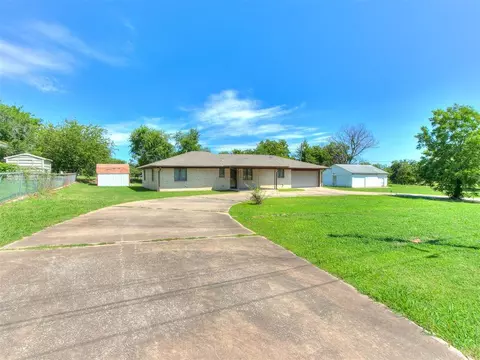 703 E Park St, Tecumseh, OK 74873 photo 39
