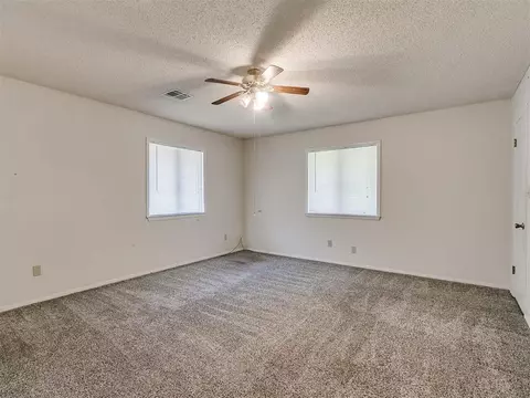 703 E Park St, Tecumseh, OK 74873 photo 23