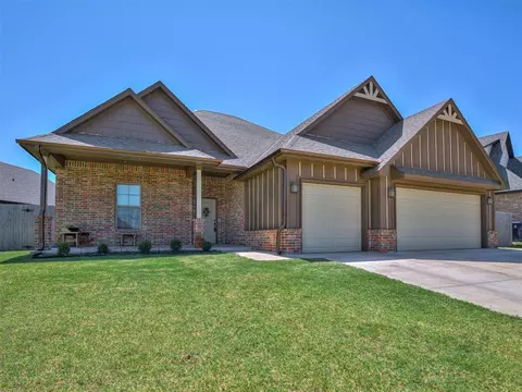 11512 NW 105th St, Yukon, OK 73099