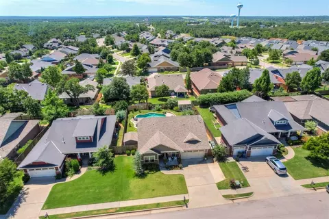 4832 October Dr, Edmond, OK 73034 photo 35