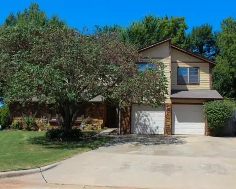 11716 NW 117th St, Yukon, OK 73099