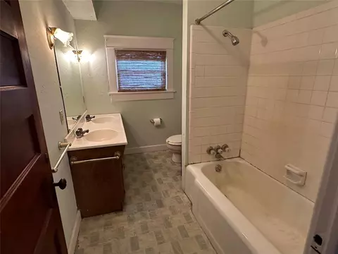 1111 E Noble Ave, Guthrie, OK 73044 photo 20