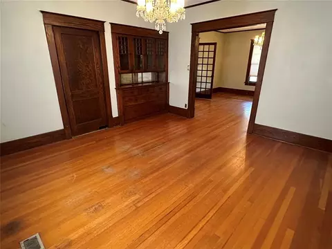 1111 E Noble Ave, Guthrie, OK 73044 photo 6