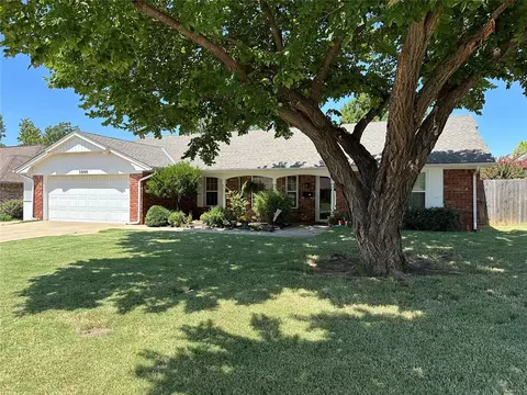 5809 NW 90th St, Oklahoma City, OK 73132