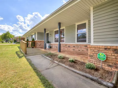129 Folsom Dr, Mcloud, OK 74851 photo 5