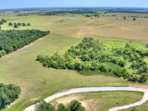N Dover Road, Crescent, OK 73028 photo 3