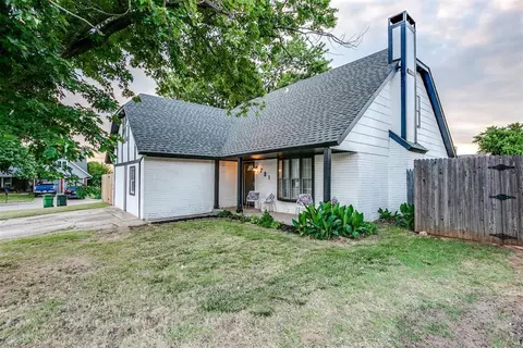 701 Markley Ln, Yukon, OK 73099
