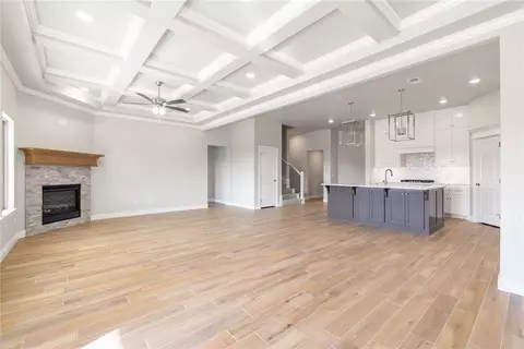 13615 Saltgrass Dr, Edmond, OK 73025