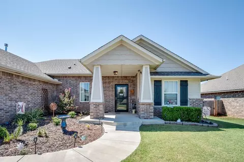420 E Charlotte Ter, Mustang, OK 73064