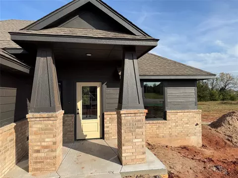 2738 Juneberry Ln, Newcastle, OK 73065