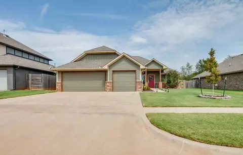 14101 Village Run Dr, Piedmont, OK 73078