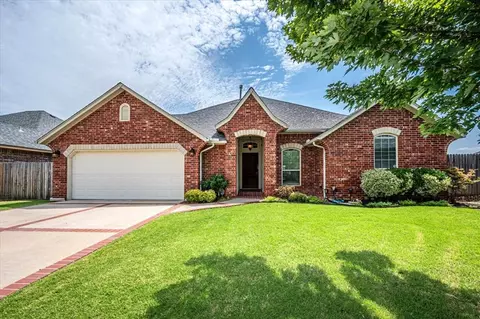 17328 Avila Ln, Oklahoma City, OK 73170