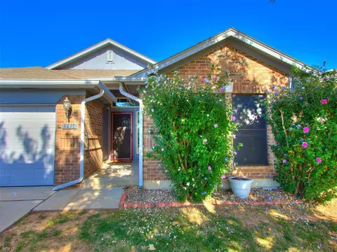 15804 Windstop Ct, Oklahoma City, OK 73170