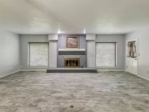 3405 Woodsboro Dr, Norman, OK 73072 photo 3