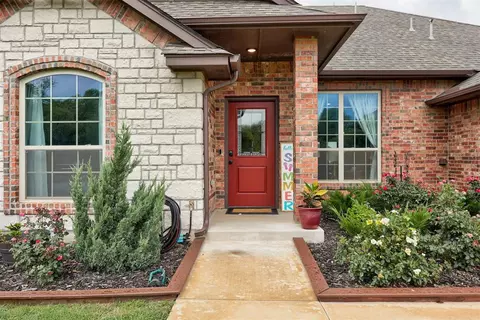 4133 Hawksbill Rd, Norman, OK 73072 photo 3