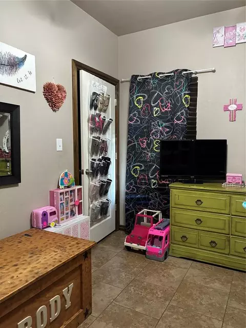 22 Blue Meadow Dr, Elgin, OK 73538 photo 27