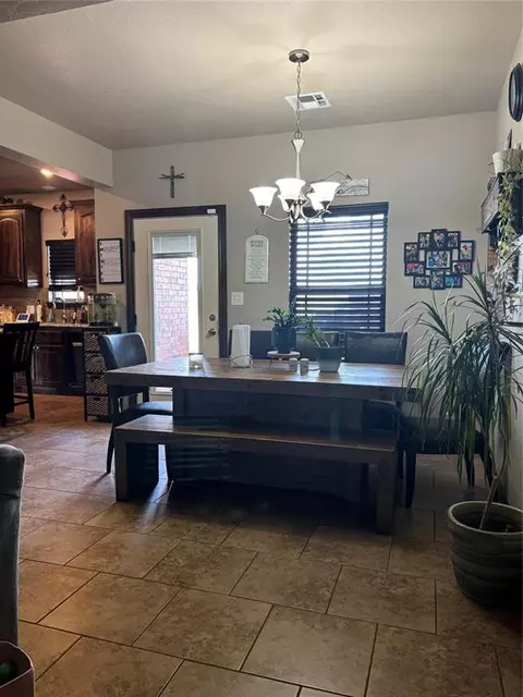 22 Blue Meadow Dr, Elgin, OK 73538 photo 12