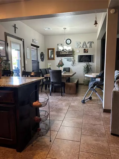 22 Blue Meadow Dr, Elgin, OK 73538 photo 10