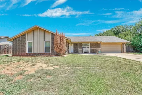 1000 Lera Ln, Elk City, OK 73644