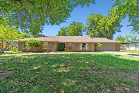 2609 Sycamore Ave, Oklahoma City, OK 73128