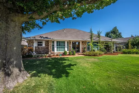10912 Rock Ridge Rd, Oklahoma City, OK 73120