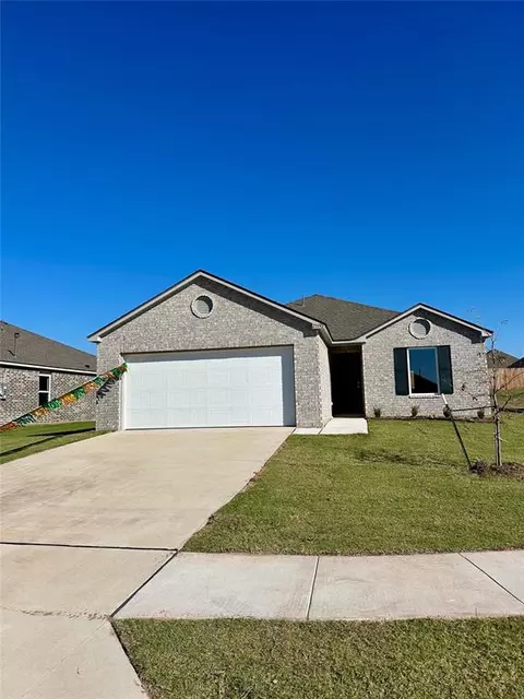 21193 River Mist Dr, Harrah, OK 73045