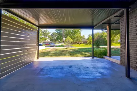 223 E Beech St, Tecumseh, OK 74873 photo 9