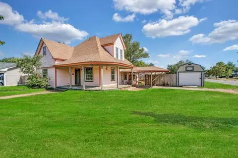 602 Elm St, Altus, OK 73521 photo 3