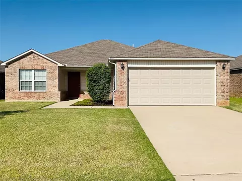 1705 Bartlett Dr, Newcastle, OK 73065