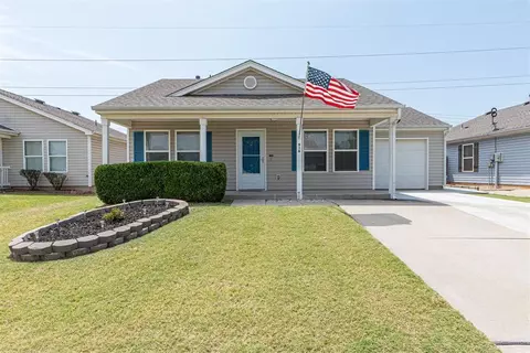 916 SW 156th St, Oklahoma City, OK 73170
