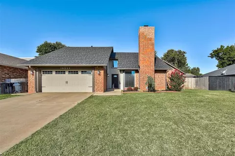 10225 Mantle Ln, Oklahoma City, OK 73162