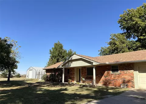 1211 NW 1st St, Newcastle, OK 73065