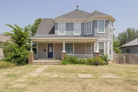 111 S Macomb Ave, El Reno, OK 73036