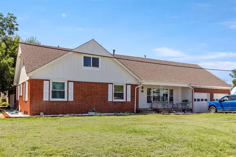 505 W Fay Ave, Kingfisher, OK 73750