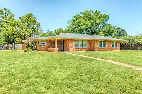 813 NW 54th St, Oklahoma City, OK 73118