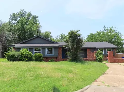 2304 Ashwood Ln, Norman, OK 73071