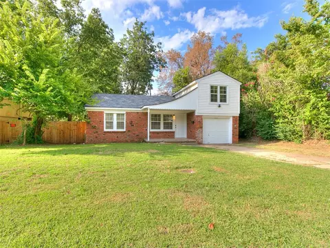 3320 SE 19th St, Del City, OK 73115