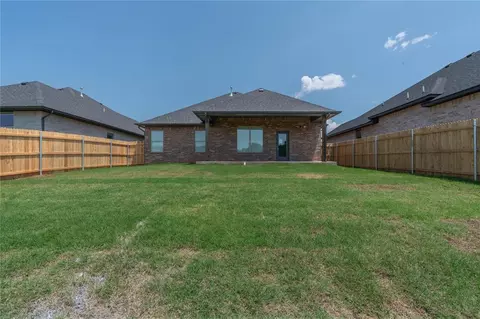 1223 Colonial Ave, Tuttle, OK 73089 photo 19