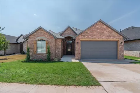 1223 Colonial Ave, Tuttle, OK 73089 photo 2