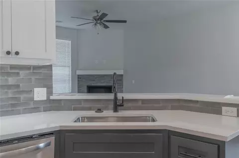 1301 Colonial Ave, Tuttle, OK 73089 photo 8