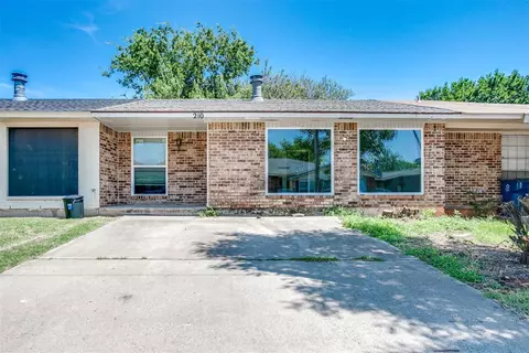 210 Kathleen Dr, Midwest City, OK 73110