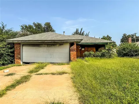 2328 S Mansfield St, Del City, OK 73115